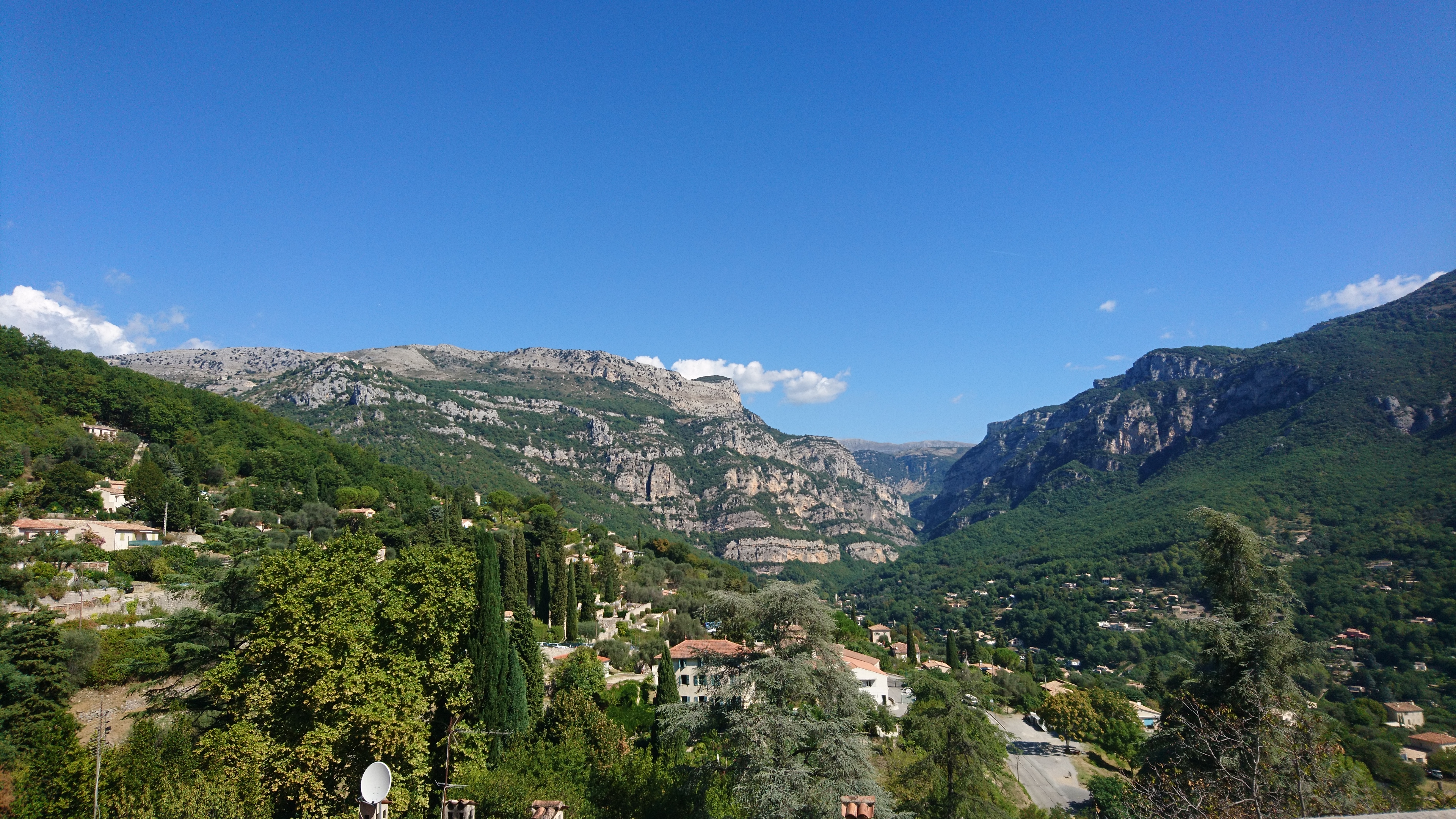 Church Saint-Jacques-le-Majeur du Bar-sur-Loup
